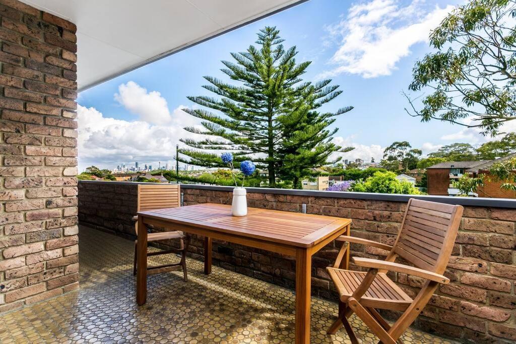 Randwick - Rand8- Albion Street Sydney